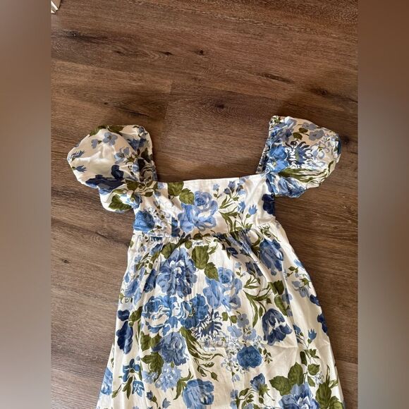 Reformation Aurelia dress in Lucca, size 0 - Picture 4 of 5